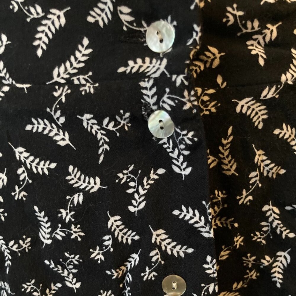 Kathie Lee Collection Black Floral Maxi Button Front Skirt Size M - Picture 2 of 3